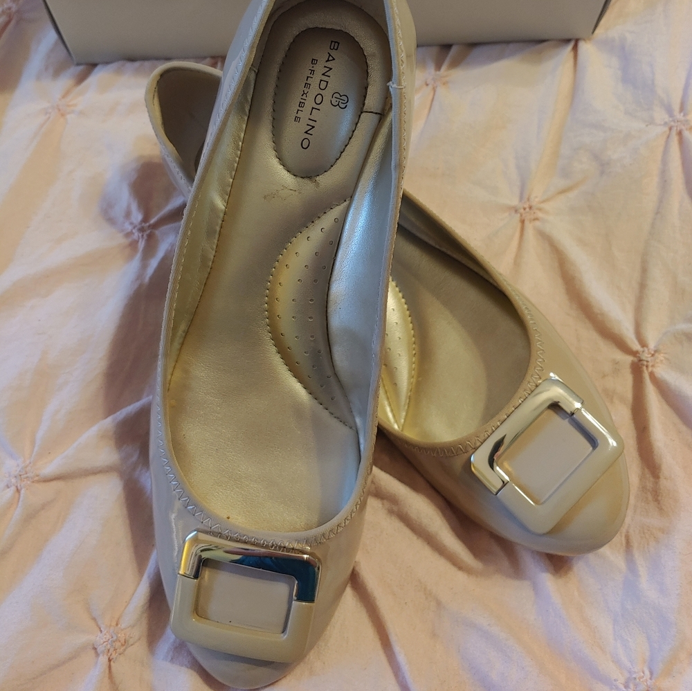 Wedge shoes